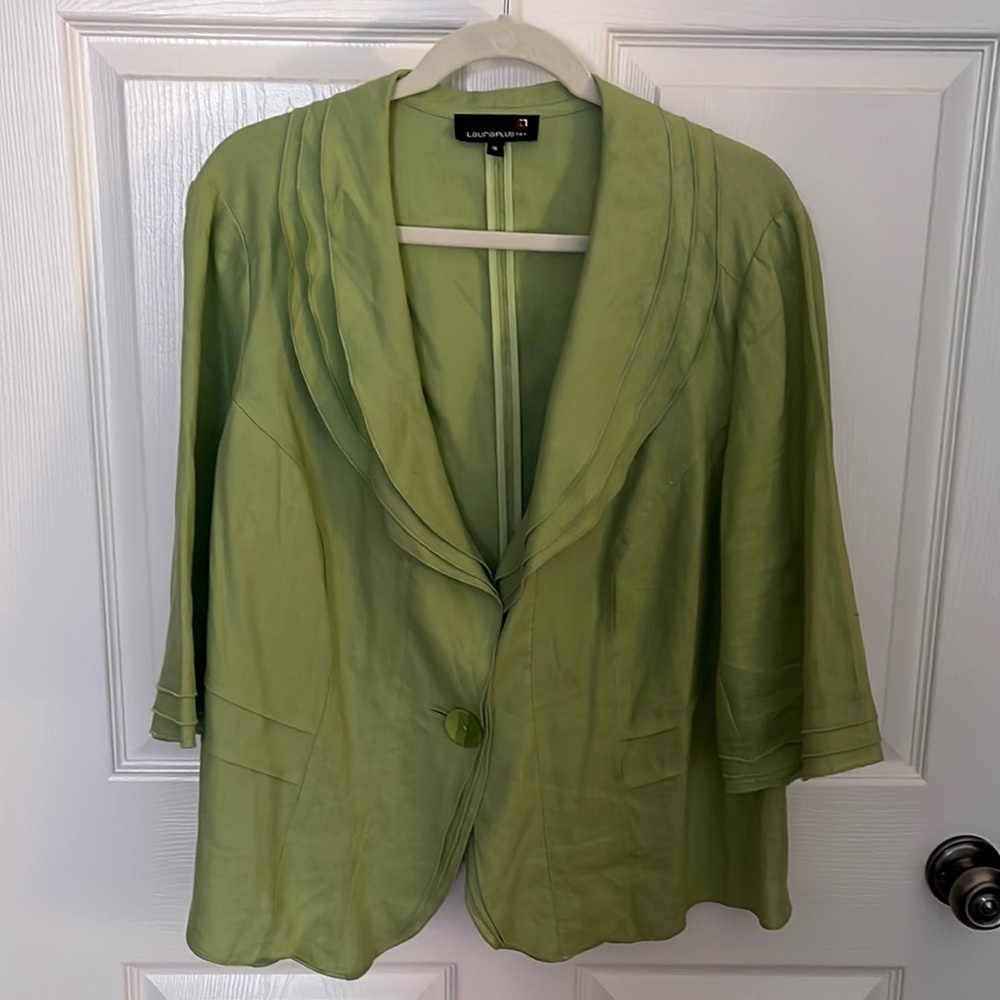 Green light jacket, Laura
